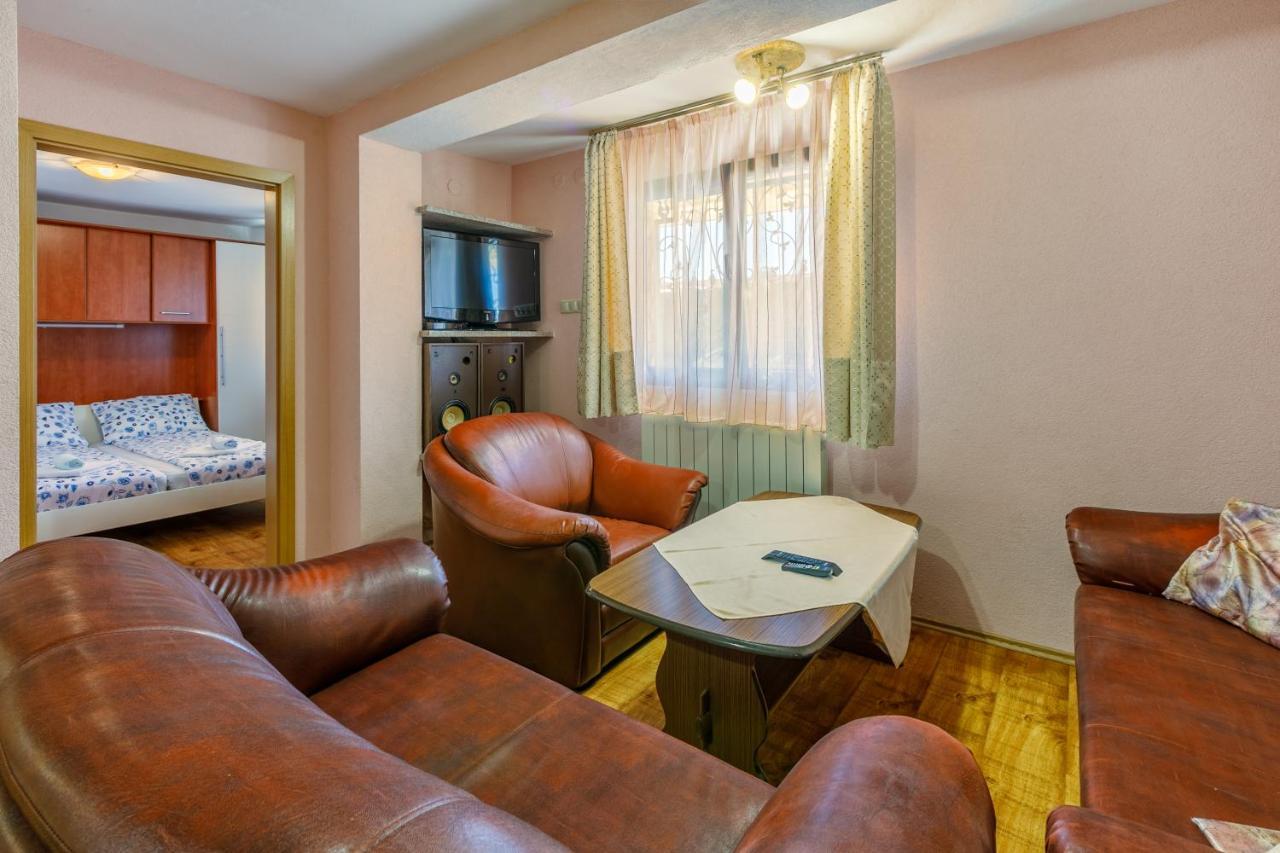 Apartment Eni Селце Екстер'єр фото